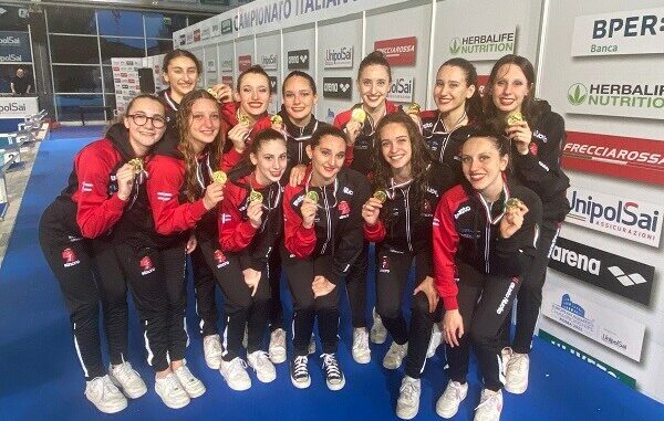 Busto Nuoto Italiani Juniores Sincro
