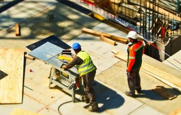 Somma lombardo furto cantiere