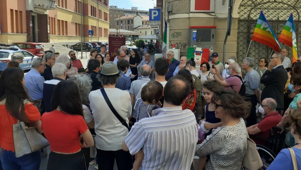 gallarate pietra inciampo clara cardosi