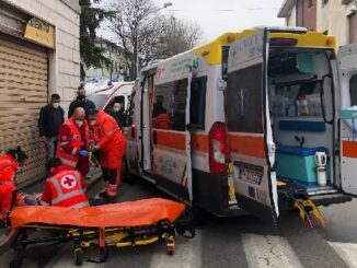 turbigo incidente bimba passeggino soccorsi ambulanza