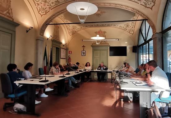 sumirago territorio giunta croci