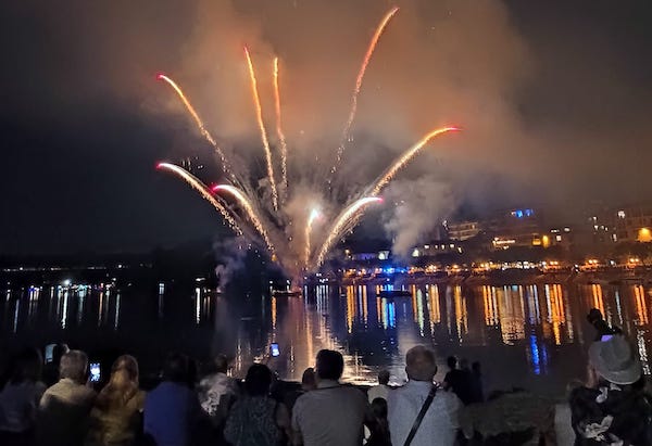 Sesto calende fuochi artificiali