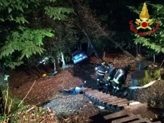 agra incidente auto scarpata