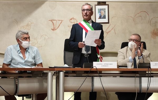 Cassano giuramento sindaco Ottaviani