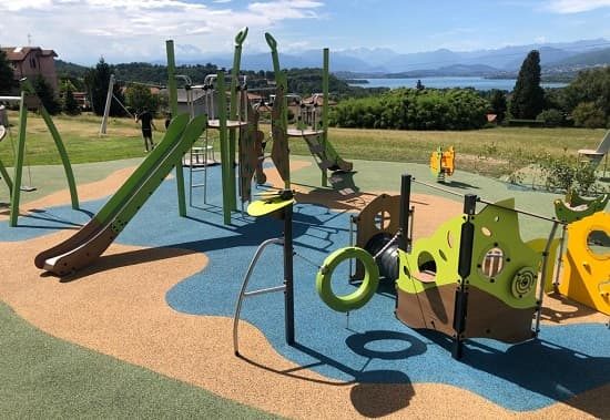 azzate nuovo parco giochi
