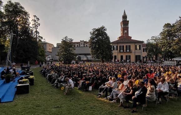 castellanza liuc deroghe chiasso