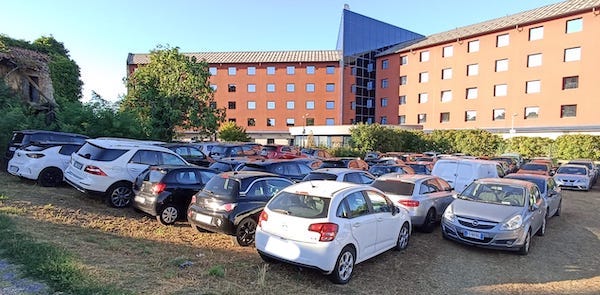 Malpensa parking abusivi Barcaro