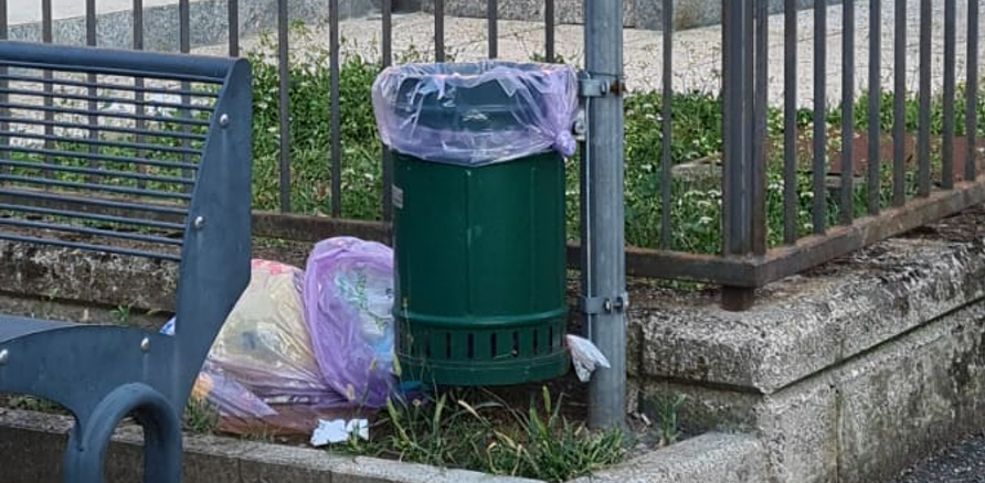 oggiona multe abbandono rifiuti