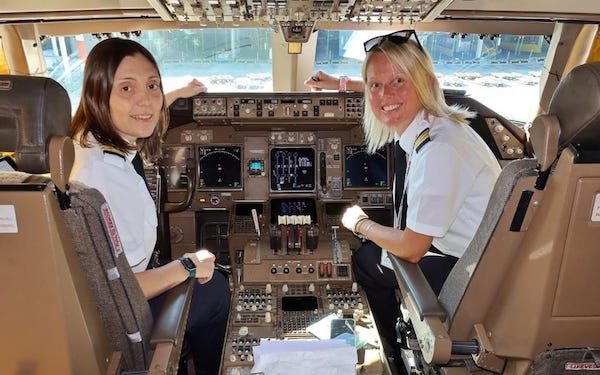 Malpensa cargolux pilota donna