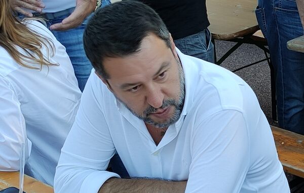 Lega Salvini varese Saronno