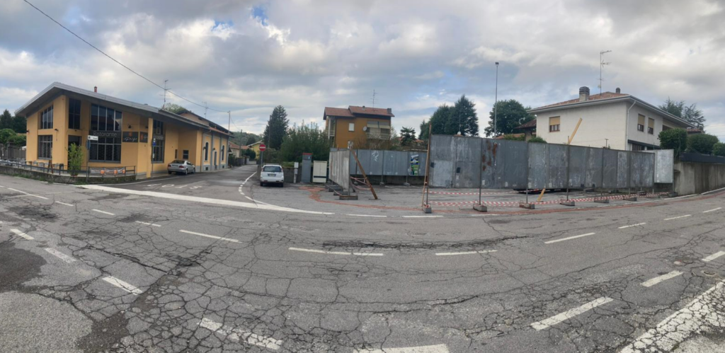 coarezza cartelloni posti auto