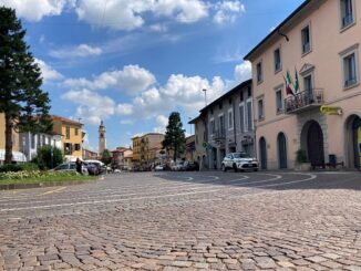 castanoprimo lavori piazza