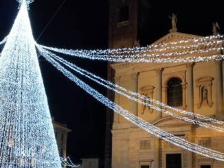 Gallarate luminarie natale serati