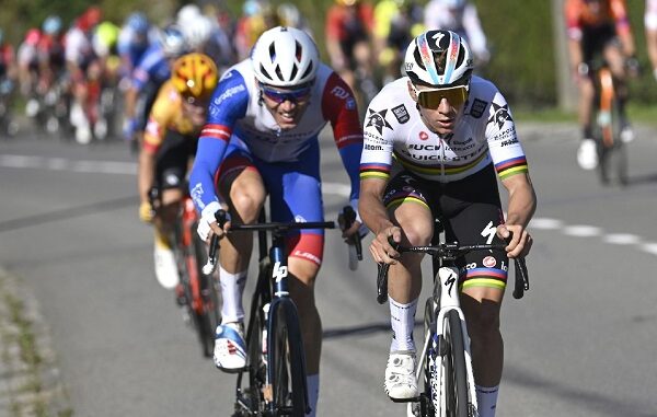 ciclismo evenepoel spagna