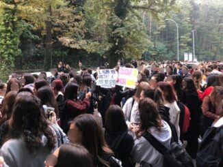 tradate scuola sciopero montale