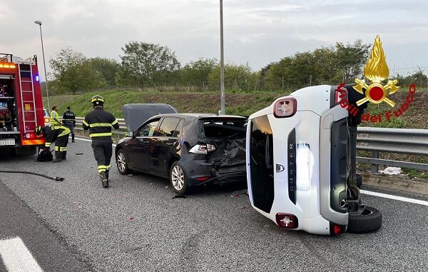castellanza incidente autostrada vigilidelfuoco