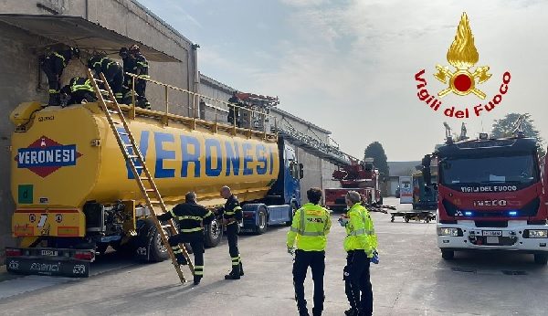 bustogarolfo incidente lavoro vigilidelfuoco