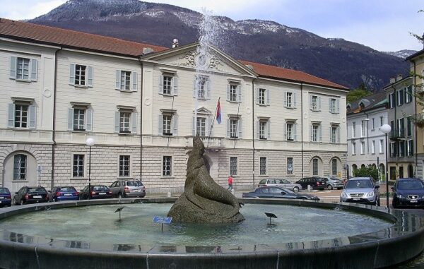 lombardia fontana ticino