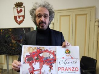 Gallarate negozi giovedì pranzo