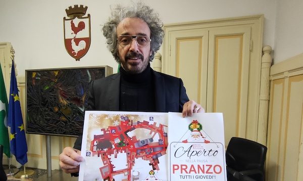 Gallarate negozi giovedì pranzo