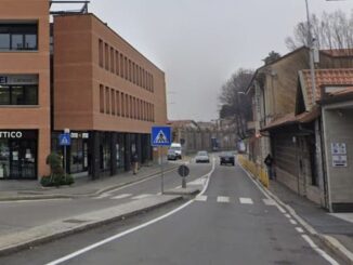 Gallarate mamma bambino investito