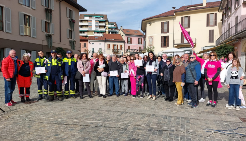 sesto camminata rosa successo
