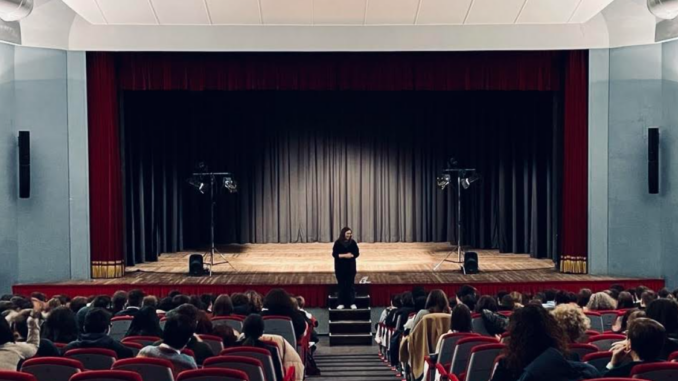 gallarate teatro arti studenti