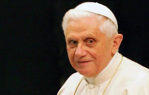 Morto papa benedetto XVI