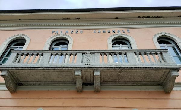 Angera commissario prefettizio