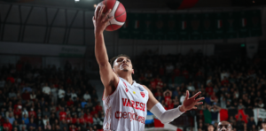 Luis Scola verità Varese