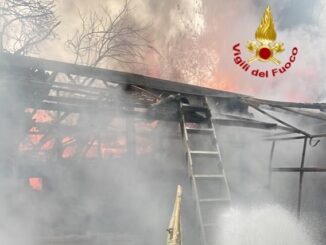 abbiategrasso incendio vittima vigilidelfuoco