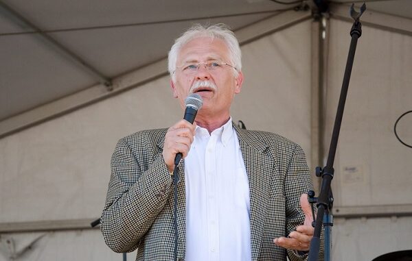 legnano consigliocomunale sfiducia presidente