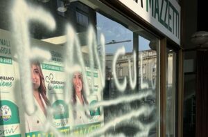 Gallarate mazzetti point vandali