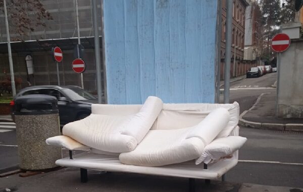 legnano rifiuti degrado scarichi