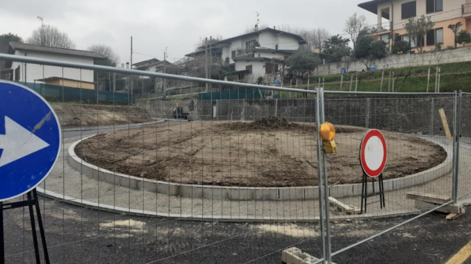 vergiate rotonda emmezeta viabilità vergiate rotonda emmezeta viabilità