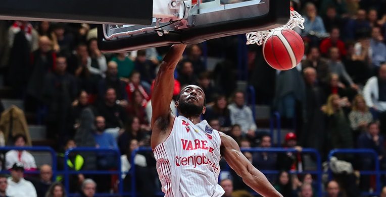 Openjobmetis Varese Campionato Pesaro