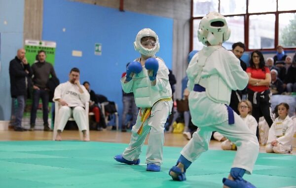 legnano castellanza bambini karate