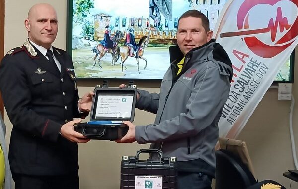 legnano dae defibrillatori carabinieri legnano dae defibrillatori carabinieri