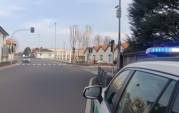 castanoprimo polizia locale semafori viabilità