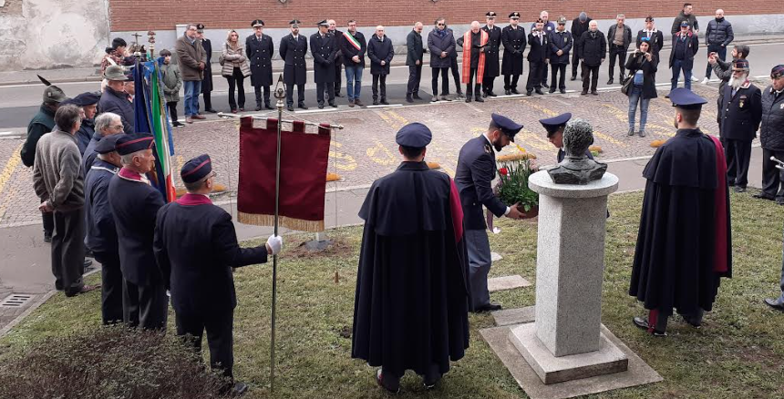 gallarate ricorda agente vincenzo di puppo