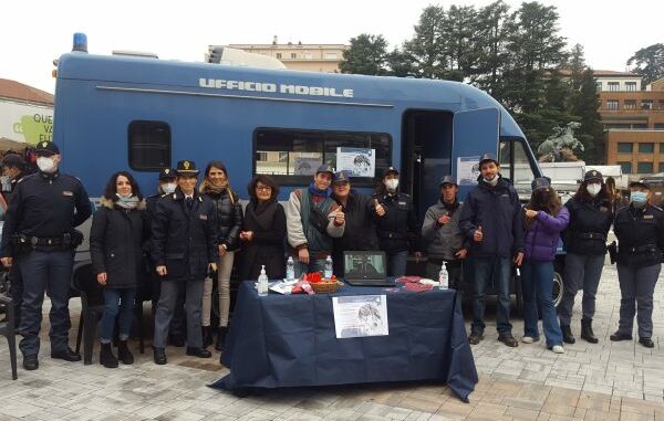 festa donna Polizia