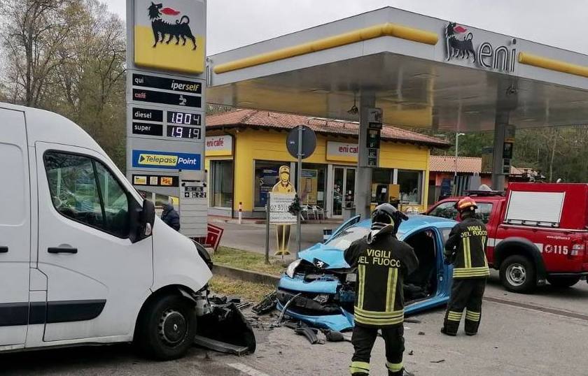 Lonate incidente benzinaio