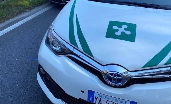 Vergiate somma auto drogato