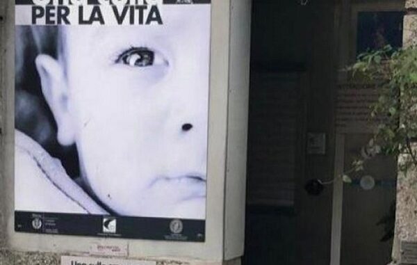 milano neonato abbandonato
