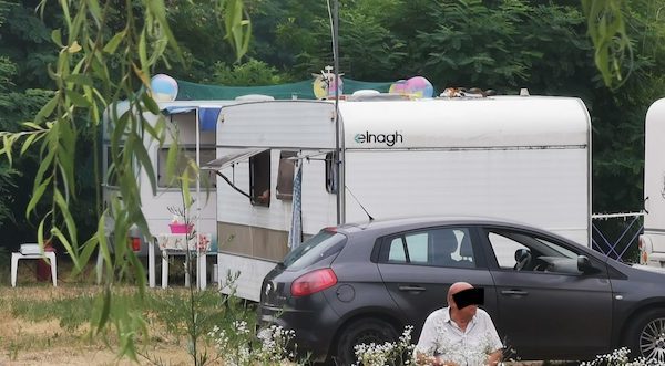 Gallarate sinti sopralluogo carabinieri