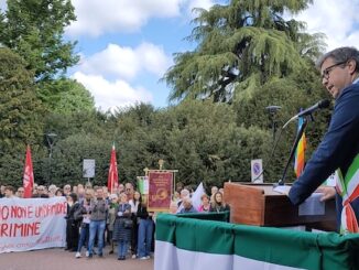Gallarate 25 aprile cassani contestazione