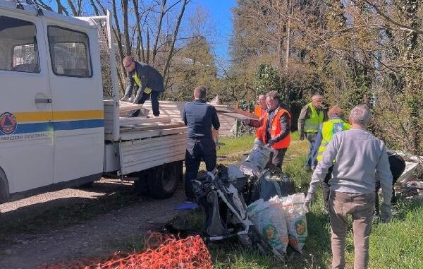 dairago rifiuti raccolta volontari