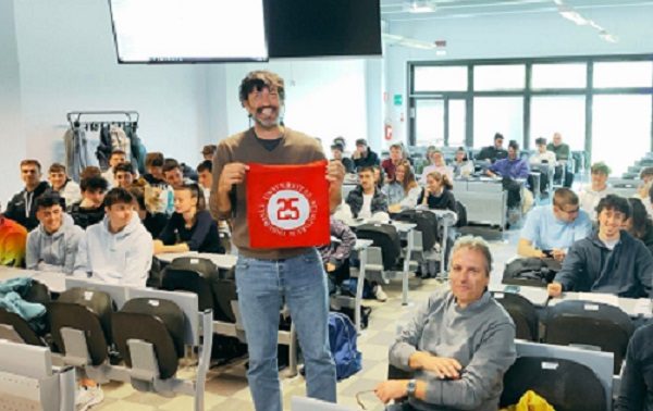 varese insubria meneghin