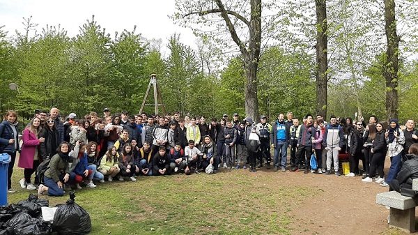 legnano scuola pulizia parco