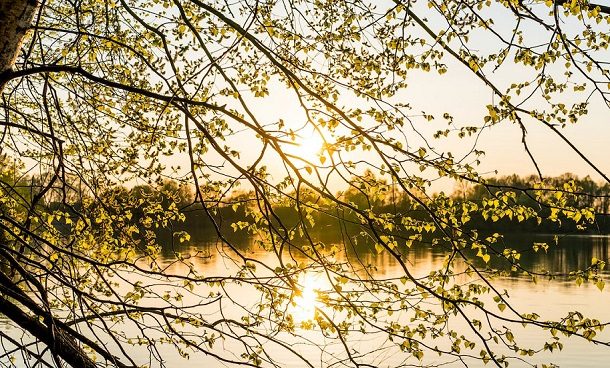pasqua sole cielo sereno